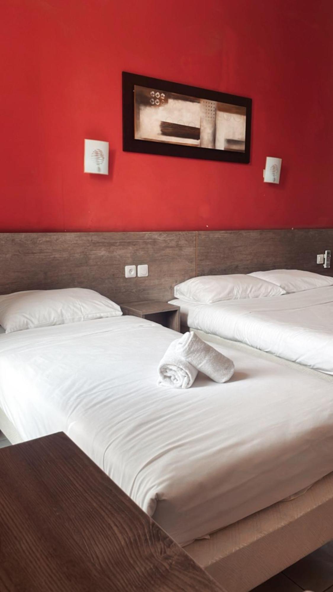 Hotel Riviera Bastia  Bagian luar foto