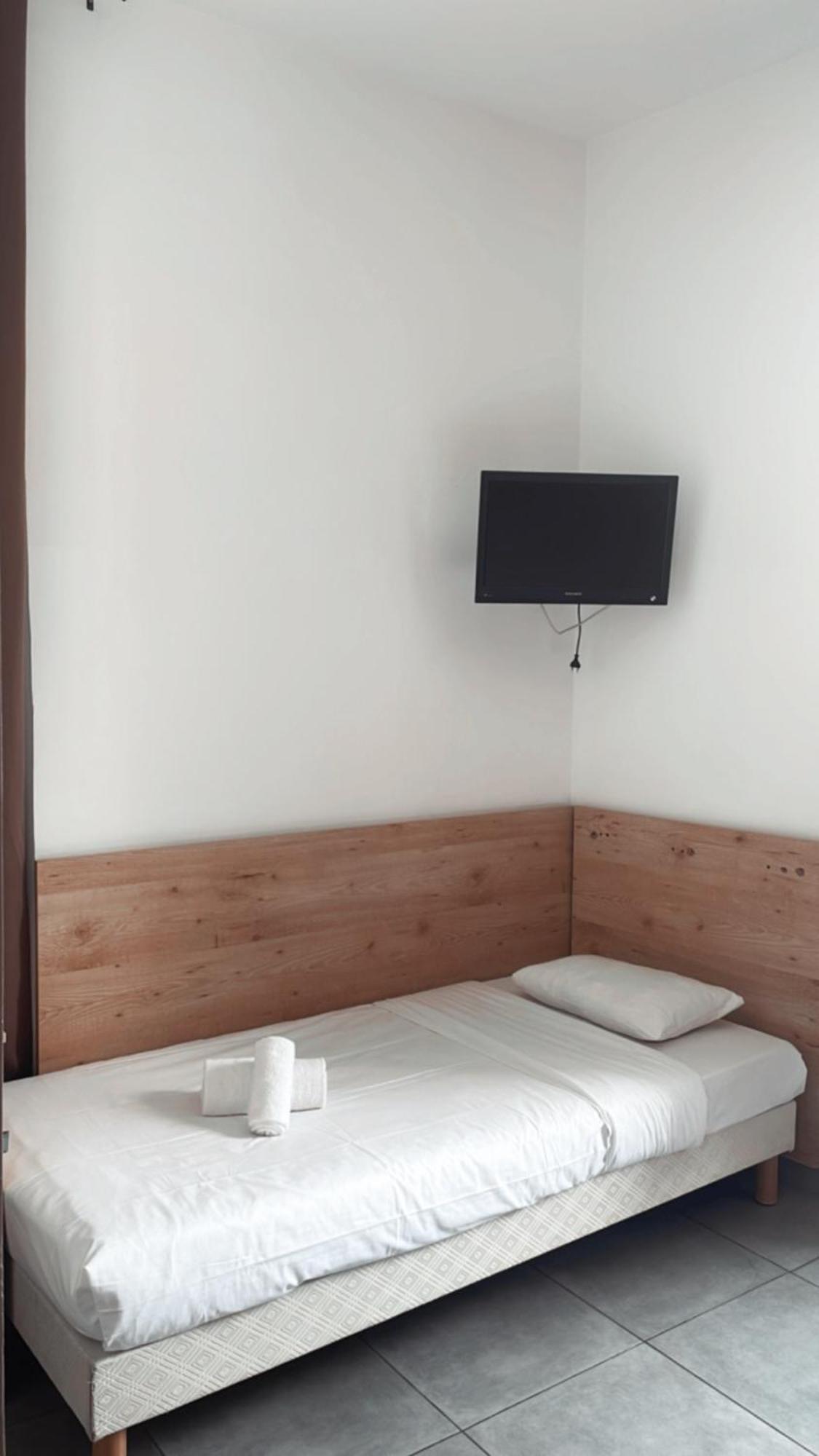Hotel Riviera Bastia  Bagian luar foto
